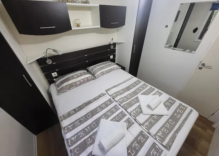 #617 Status Relax Dezela Ex 429 Holiday home *