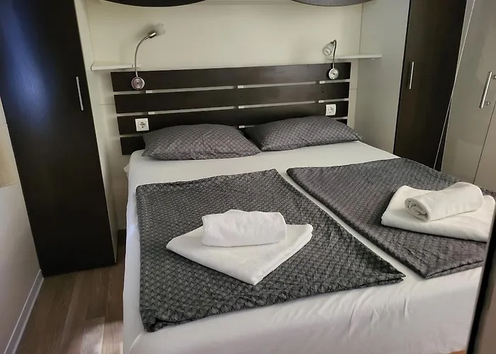 Vakantiehuis #617 Status Relax Dezela Ex 429